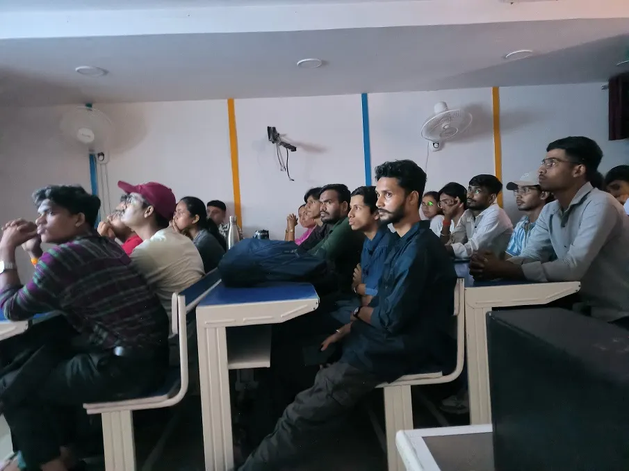 Mangesh Suneriya partage son expertise en design avec les étudiants d'Arena Animation